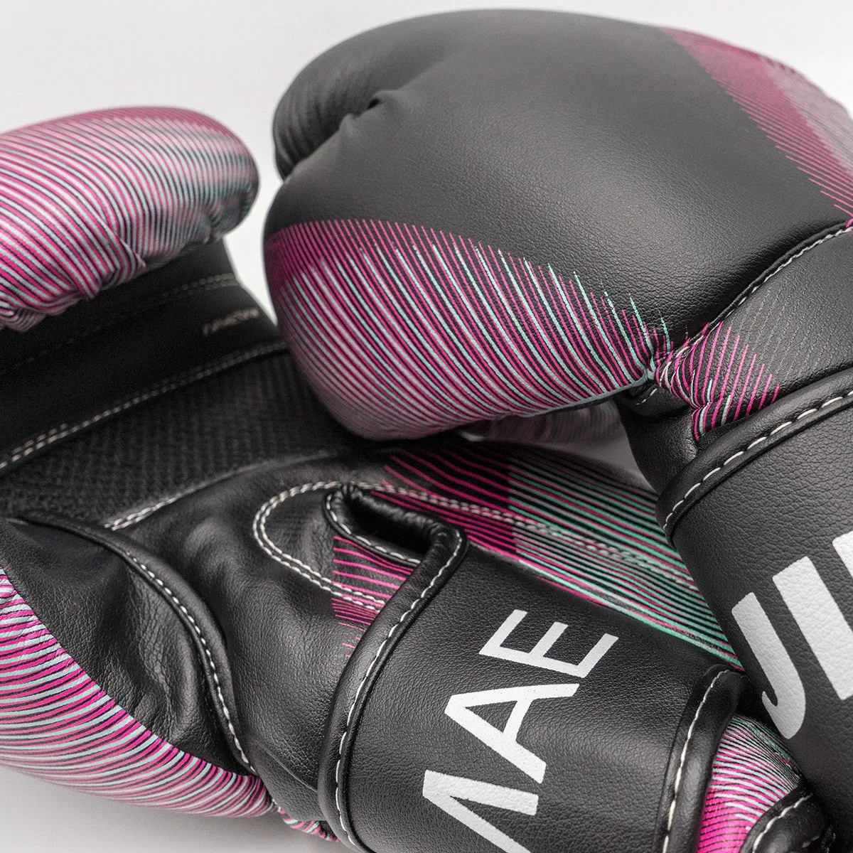 21323 ADVANTAGE 2 PRIMESKIN BOXING GLOVES