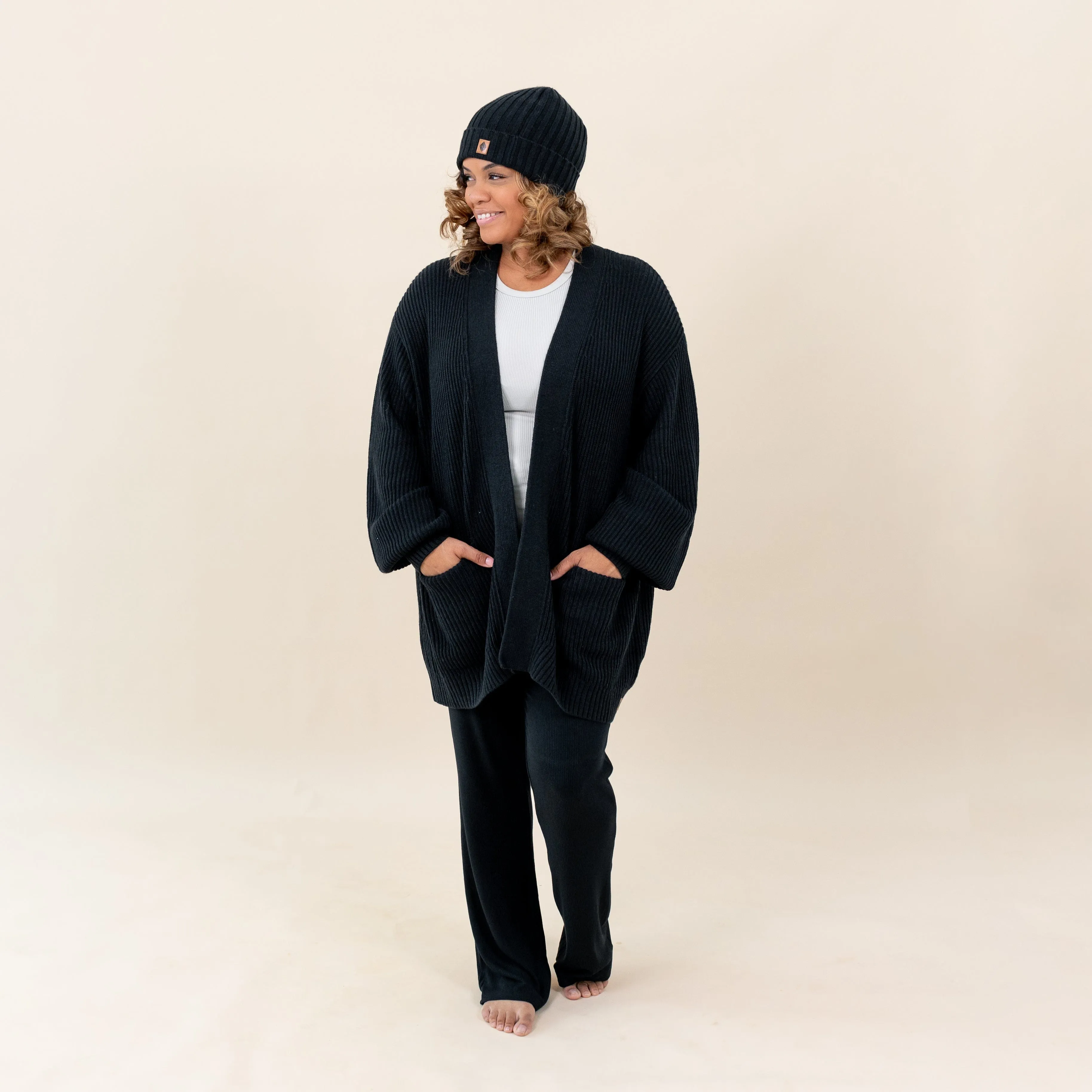 Chunky Knit Adult Ribbed Beanie in Midnight